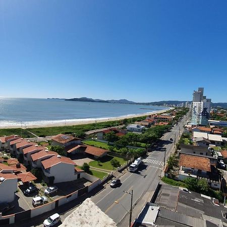 Apartamento Dona Elvira Piçarras Exterior foto