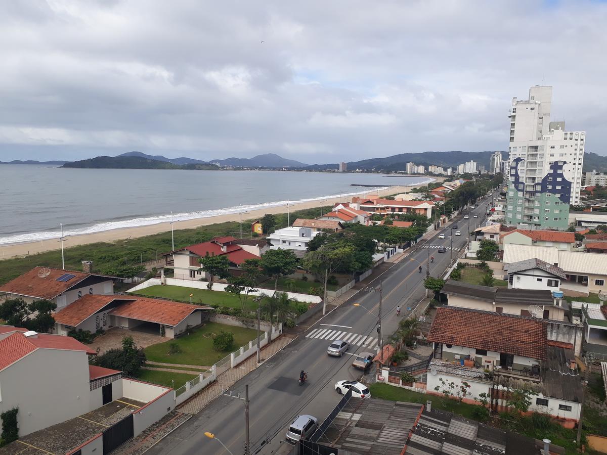 Apartamento Dona Elvira Piçarras Exterior foto